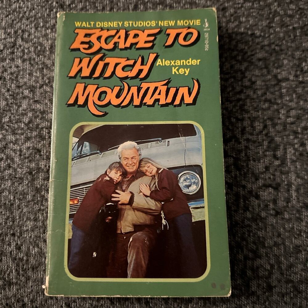 Vintage Disney Escape to Witch Mountain Book